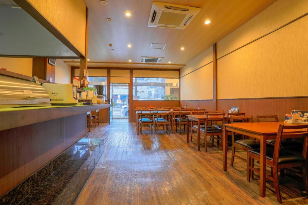 Naniwa Shinsekaimae Osaka