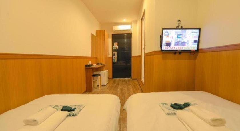 Naniwa Shinsekaimae Hotel