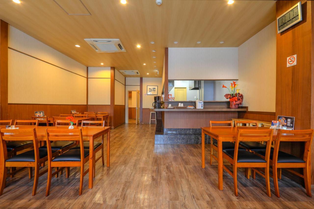 Naniwa Shinsekaimae 3* Osaka